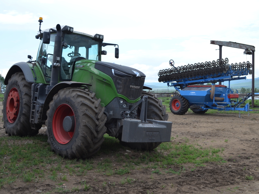 ​Хозяйствам Забайкалья направят 124 миллиона рублей на компенсацию затрат за приобретенную технику